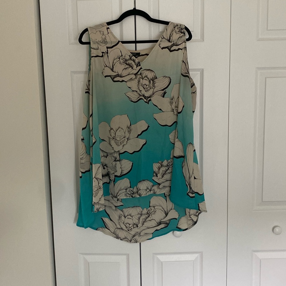 Alfani plus size blouse 20W